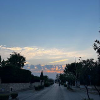 surelynotsibi42 thumbnail